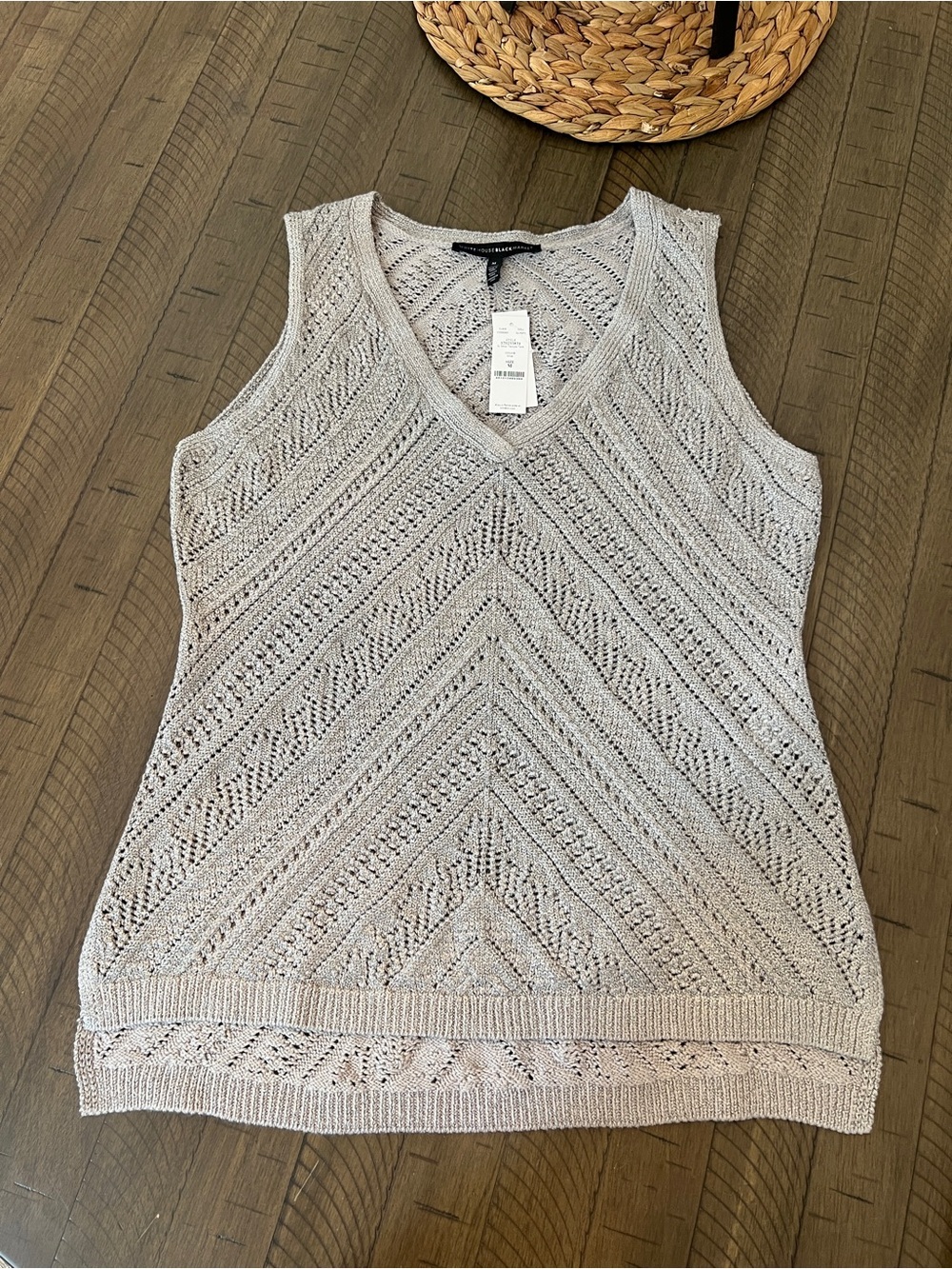 White House Black Market Summer Minimalist Silver sleeveless Vneck Knit NWT
